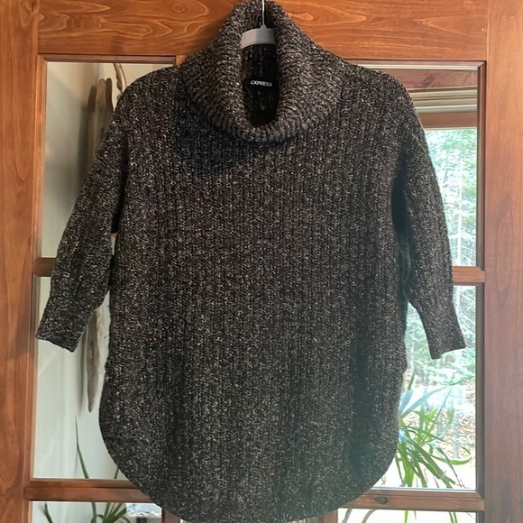 Express Metallic Turtleneck Sweater 3/4‎ Sleeve Chunky Knit Pullover Size Small - Picture 1 of 4